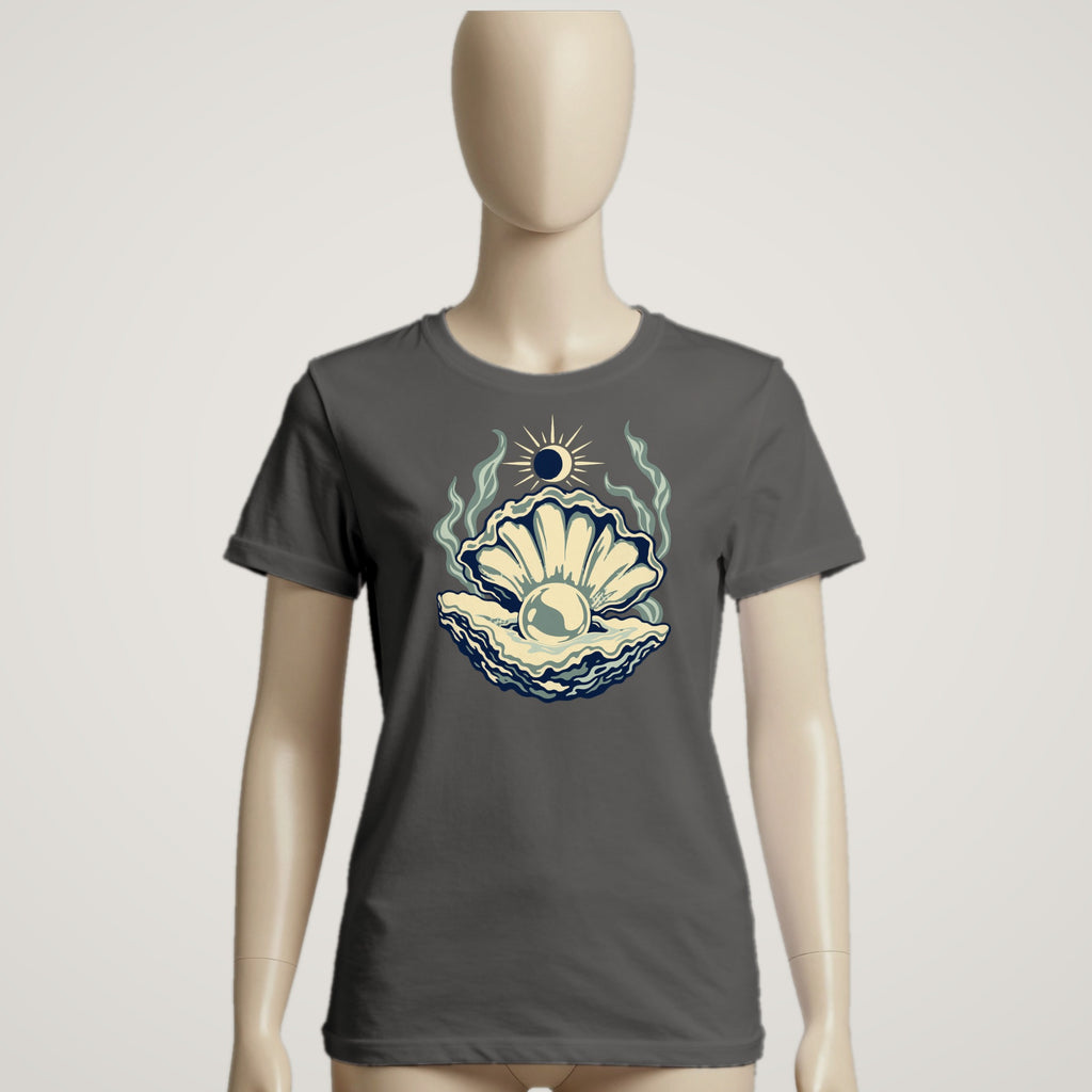 Pearl Oyster - female mannequin · pepper