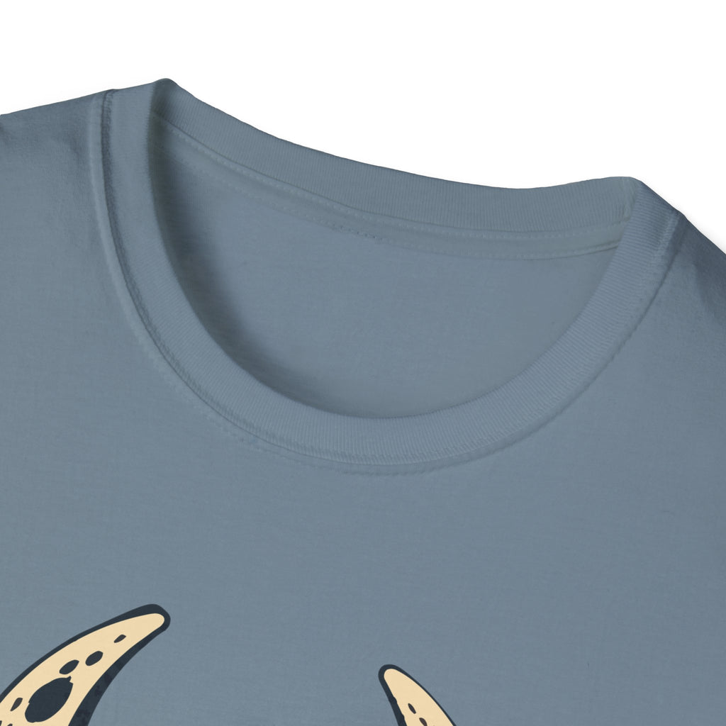 Moonlit Mustang Tee – Everyday Softstyle