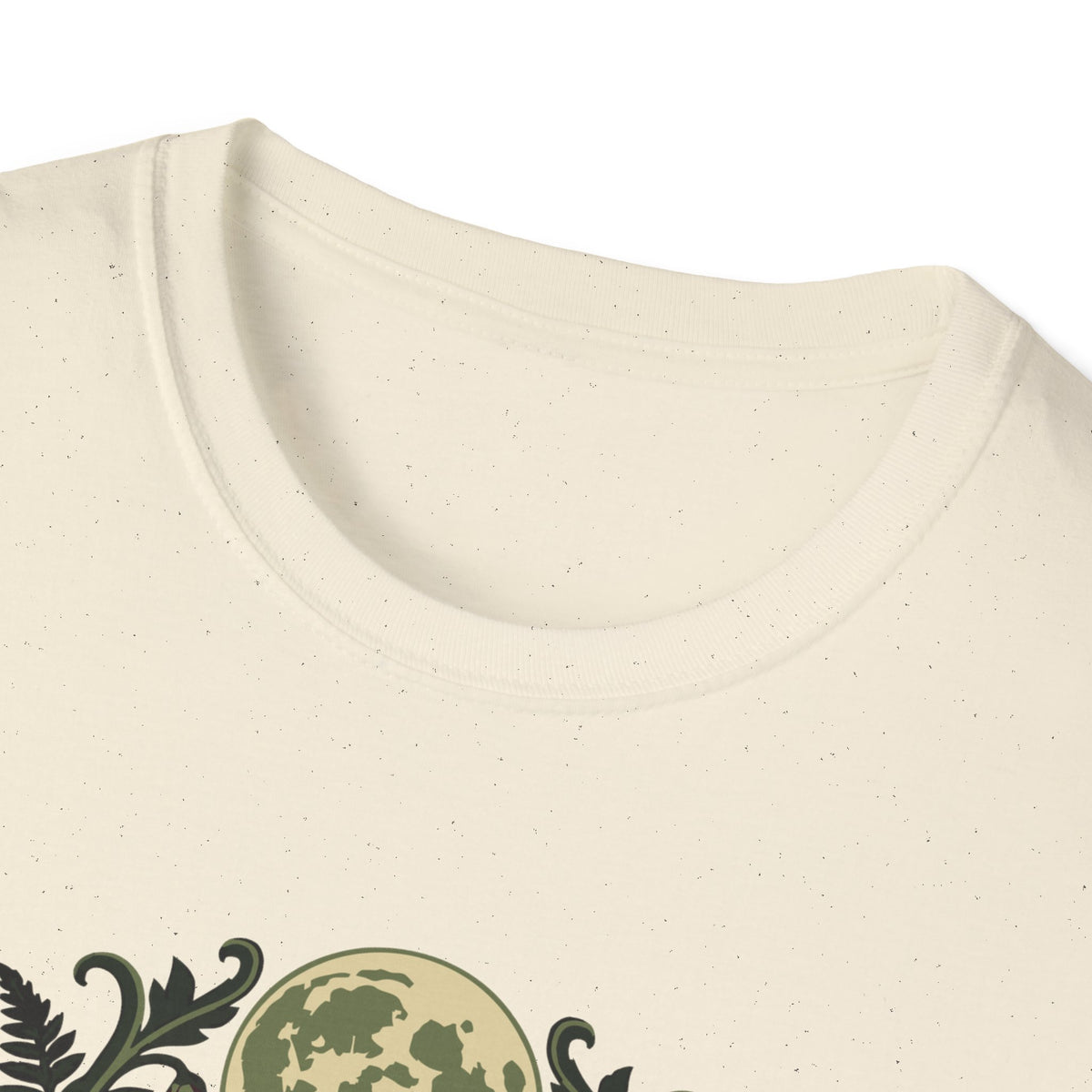 Luna Moth Moon Tee – Everyday Softstyle